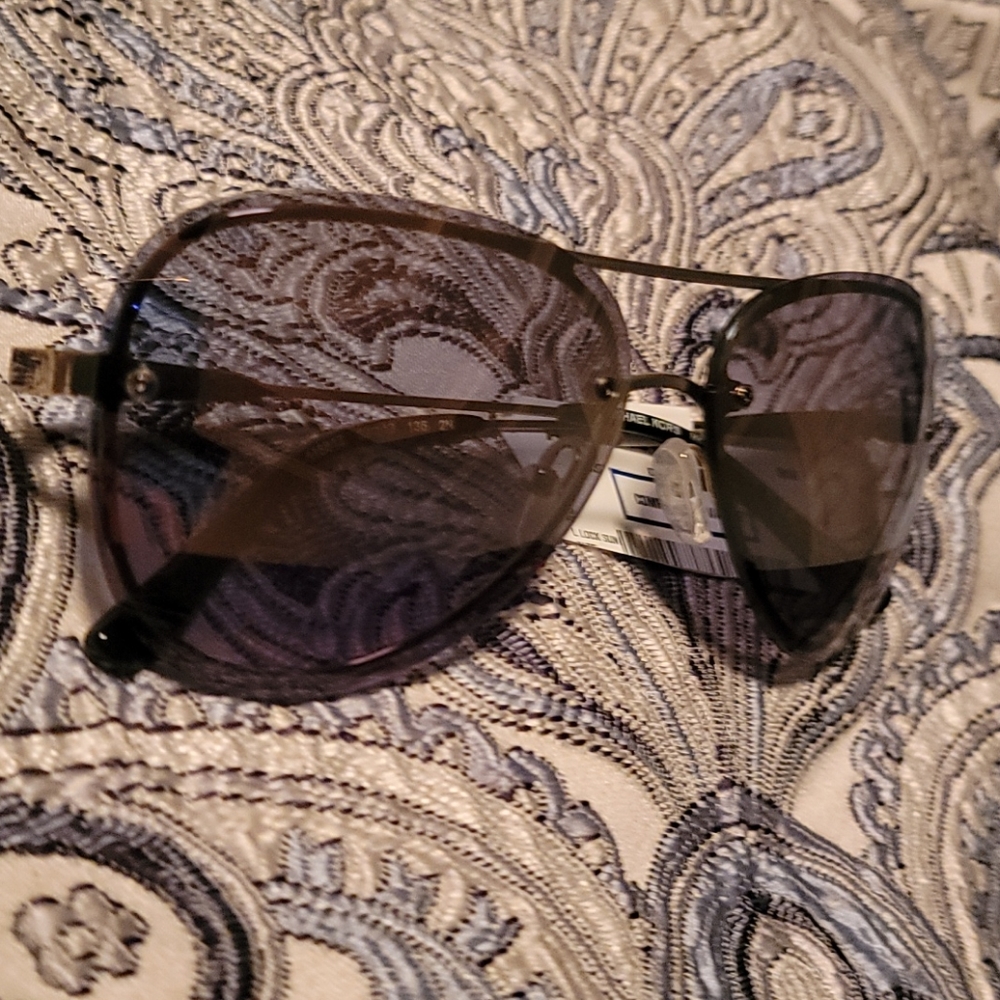Michael Kors sunglasses (black case)